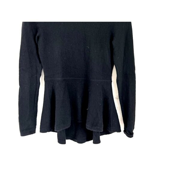 Scoop NYC Black Cashmere Long Sleeve Peplum Pullover Sweater Size Small - Picture 3 of 5